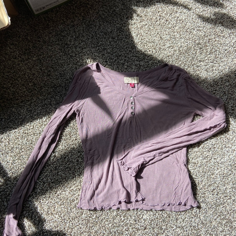Long sleeve purple top